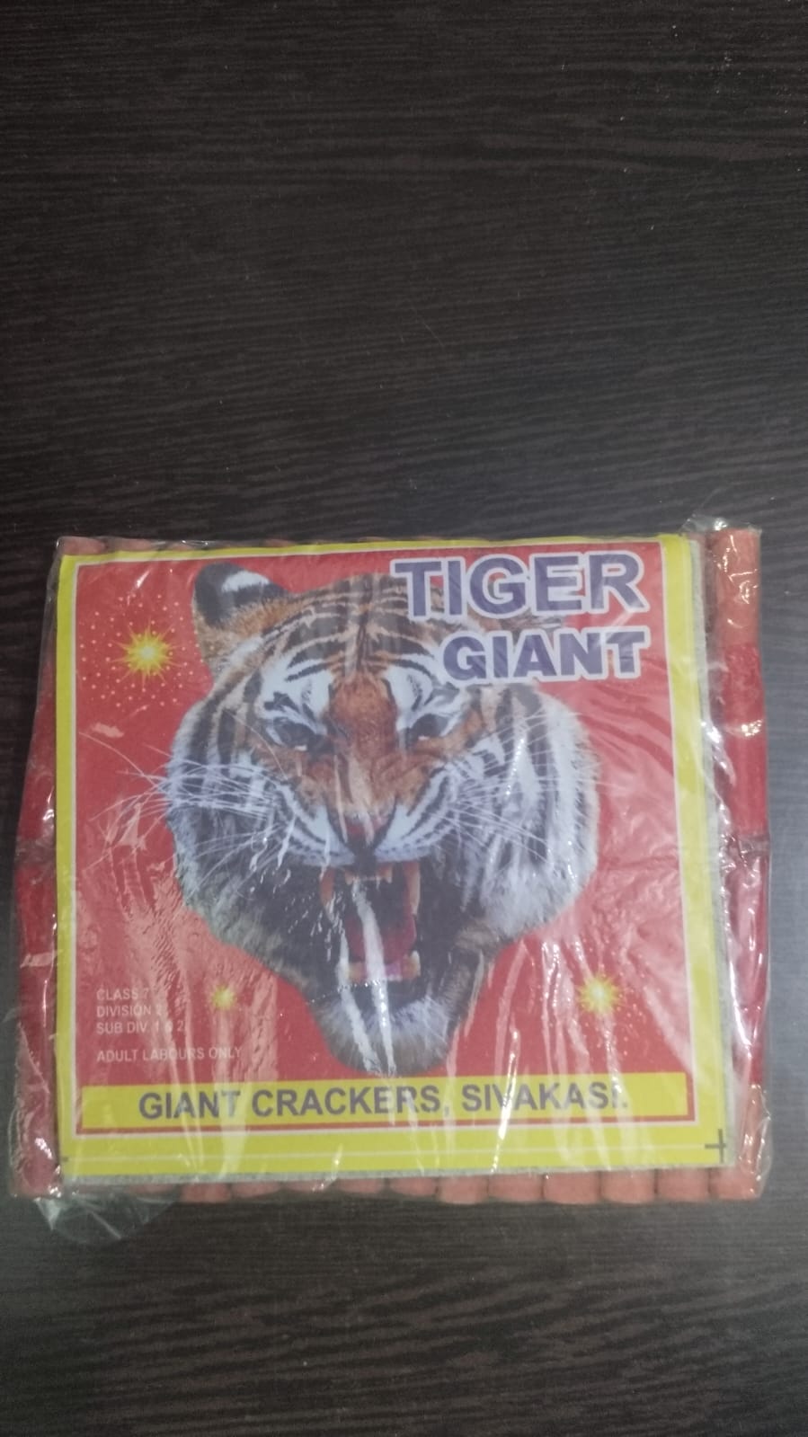 28 GIANT